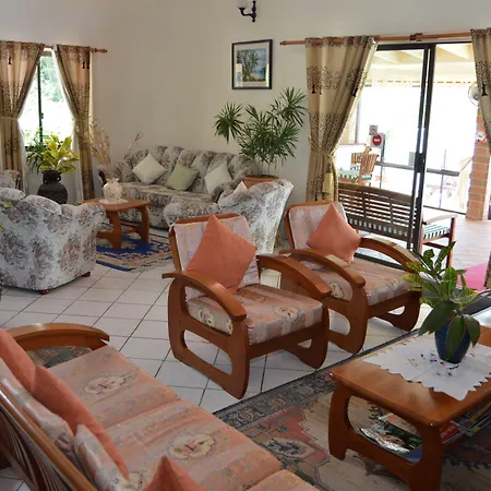 Carana Hilltop Villa Seychelles-2